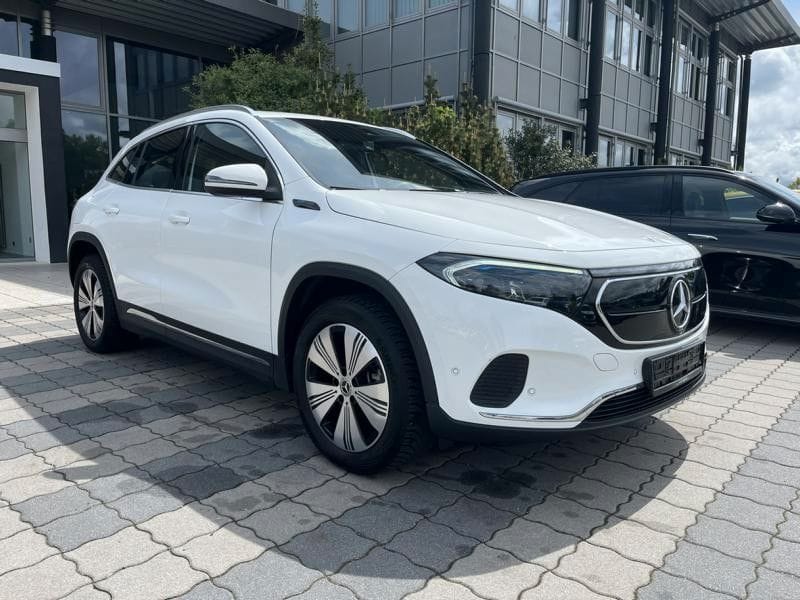 Mercedes-Benz EQA 300 4Matic NAVI+LED+KAMERA+FULL-SERVICE foto 3