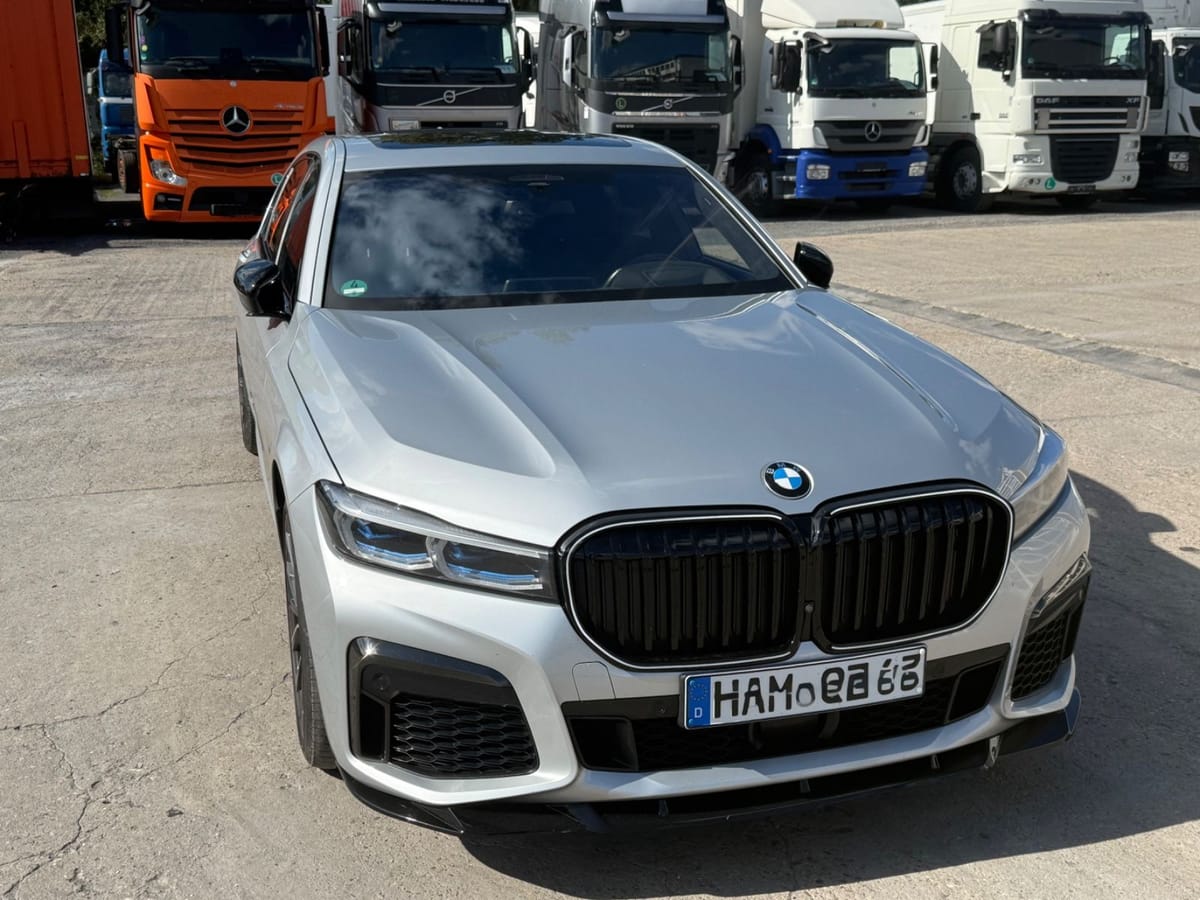 BMW 750d L xDrive Laser Kamera Pano ACC TV MGE
