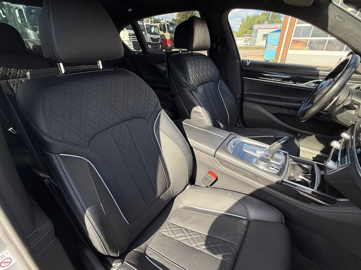 BMW 750d L xDrive Laser Kamera Pano ACC TV MGE foto 18