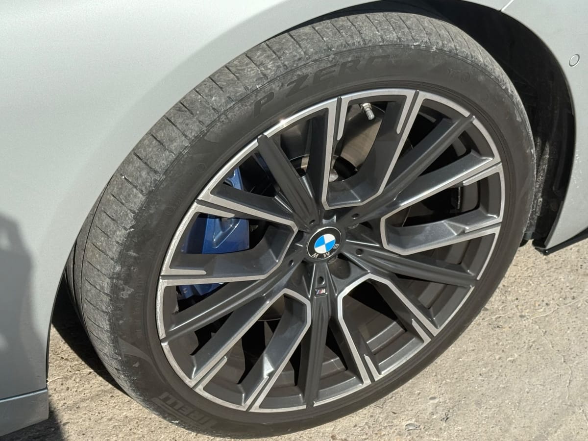 BMW 750d L xDrive Laser Kamera Pano ACC TV MGE foto 22