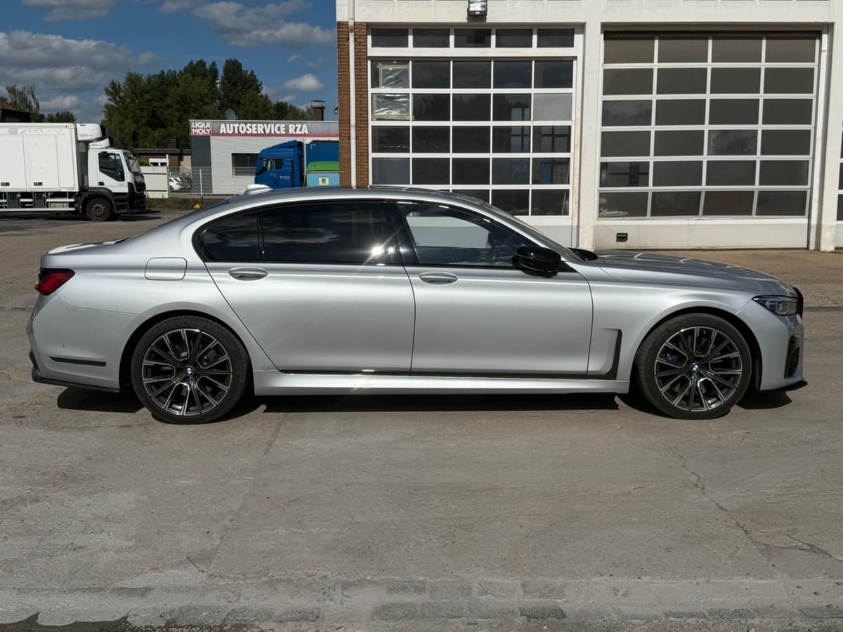 BMW 750d L xDrive Laser Kamera Pano ACC TV MGE foto 4