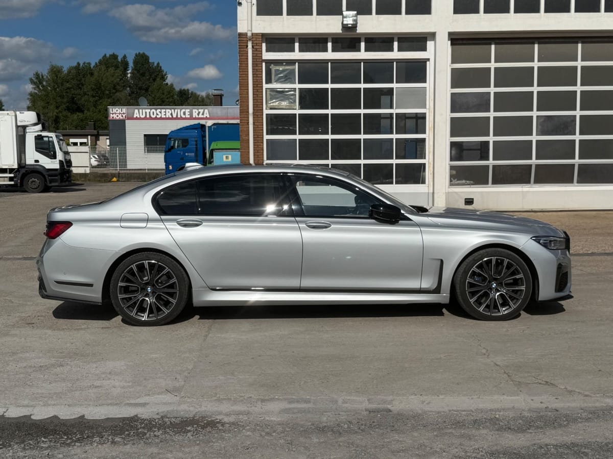 BMW 750d L xDrive Laser Kamera Pano ACC TV MGE foto 5