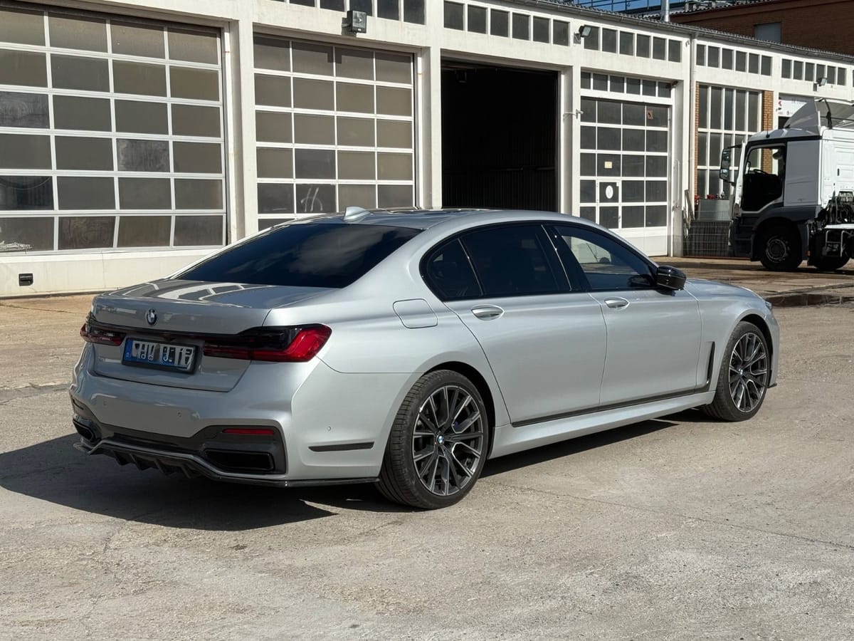 BMW 750d L xDrive Laser Kamera Pano ACC TV MGE foto 6
