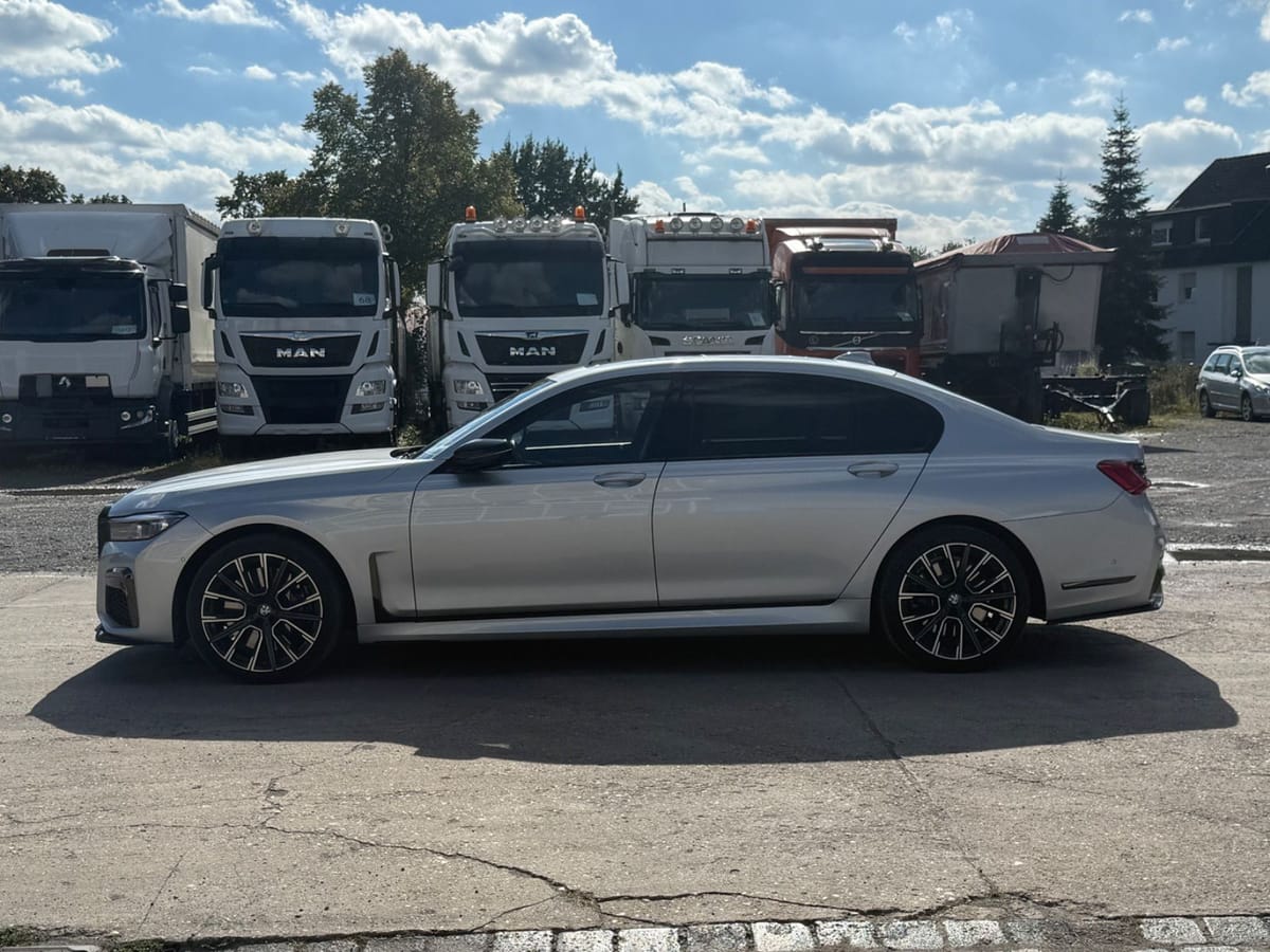 BMW 750d L xDrive Laser Kamera Pano ACC TV MGE foto 9