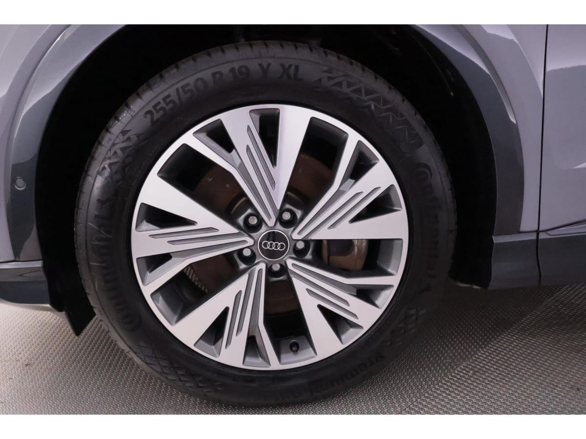 Audi Q4 e-tron 50 quattro S-tronic+NAVI+VIRTUAL+AHK foto 12
