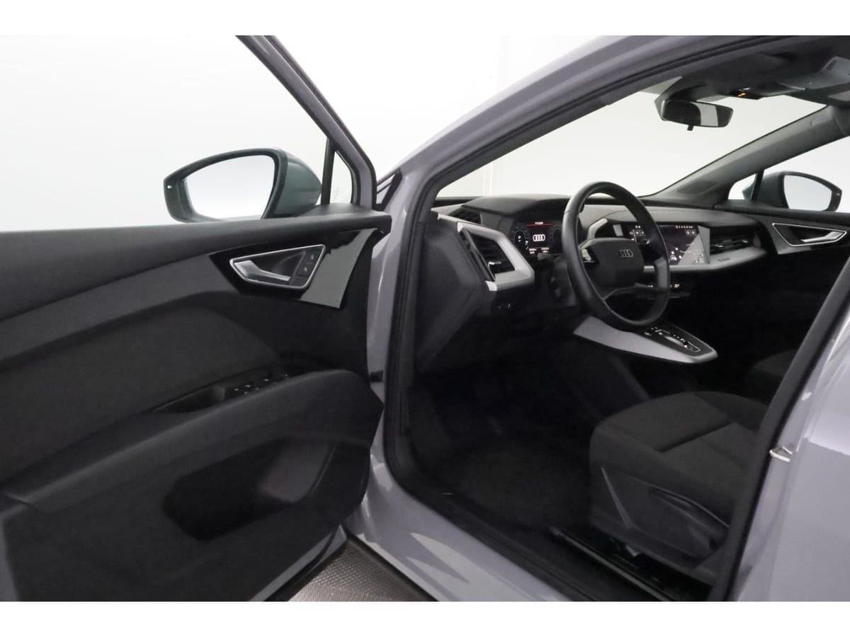 Audi Q4 e-tron 50 quattro S-tronic+NAVI+VIRTUAL+AHK foto 13