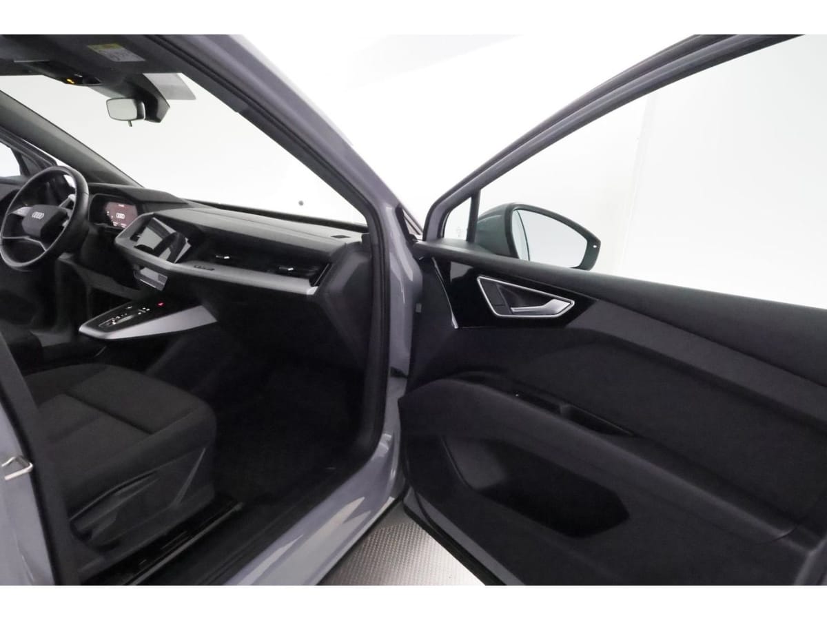 Audi Q4 e-tron 50 quattro S-tronic+NAVI+VIRTUAL+AHK foto 18