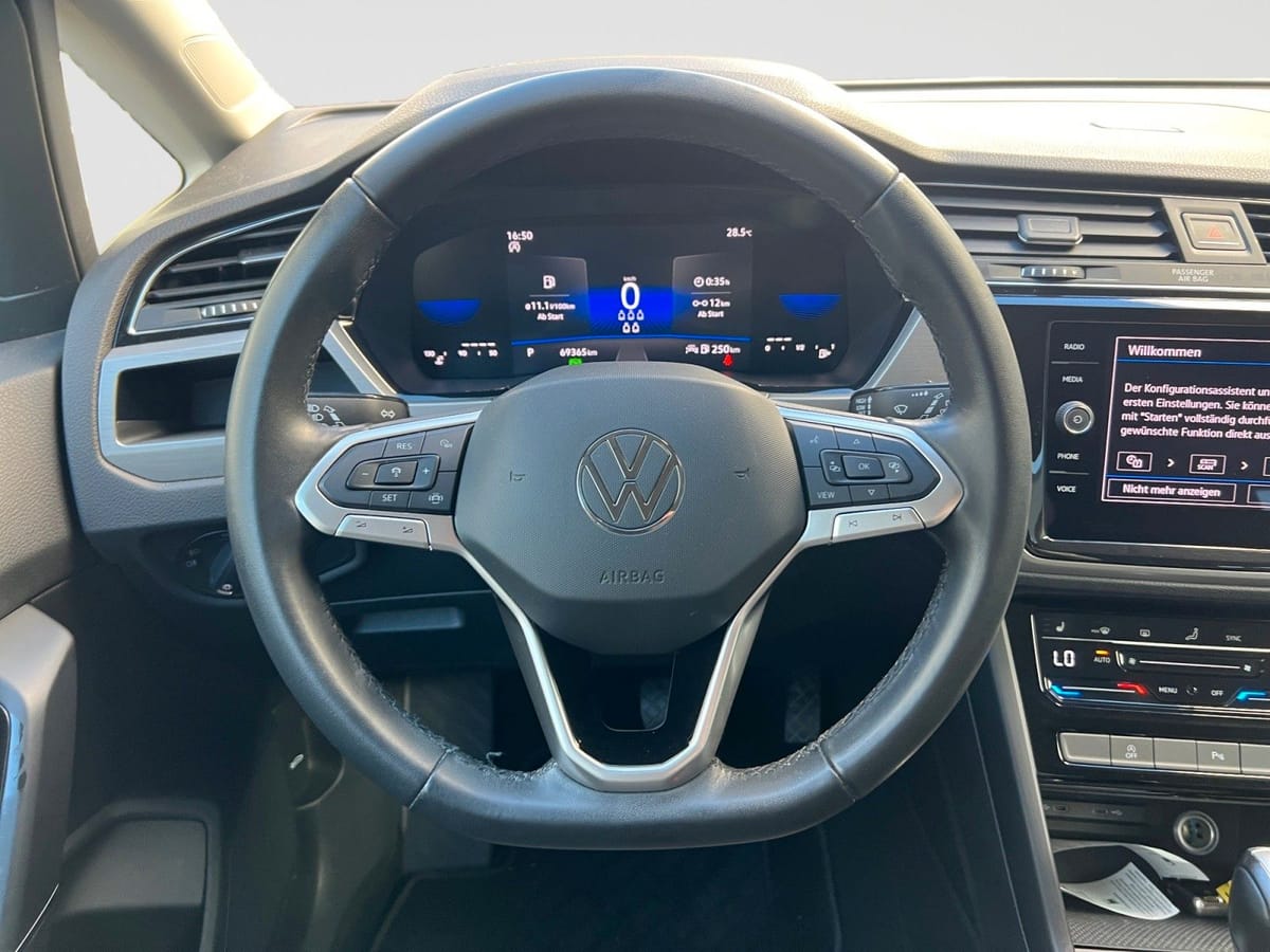 Volkswagen Touran 1.5TSI DSG 7 SITZE APP ACC LED SHZ ASSIST foto 11