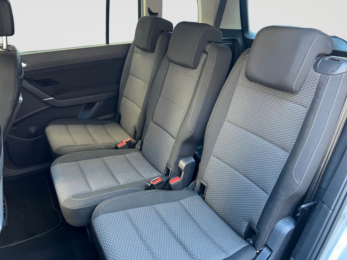 Volkswagen Touran 1.5TSI DSG 7 SITZE APP ACC LED SHZ ASSIST foto 16