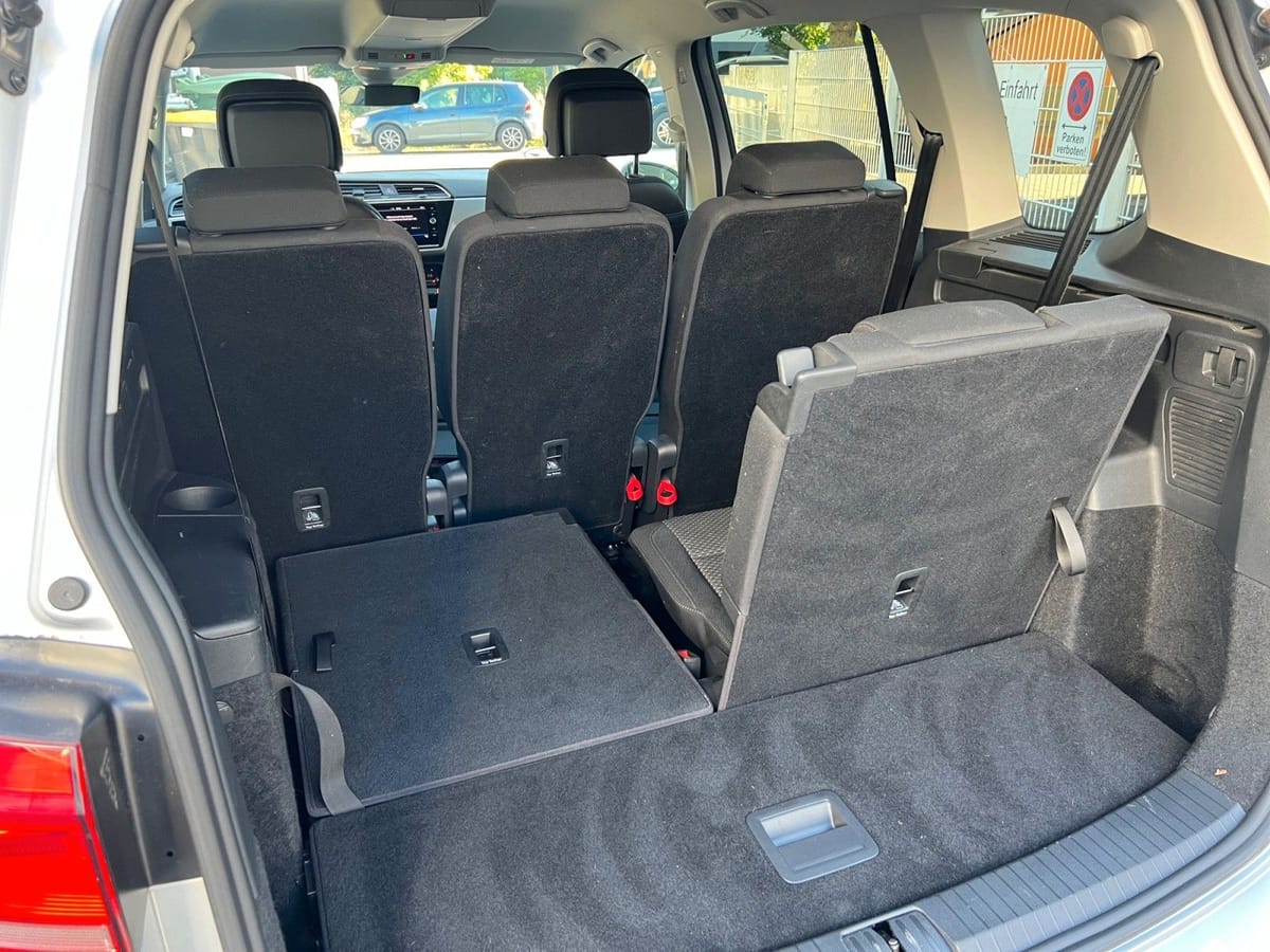 Volkswagen Touran 1.5TSI DSG 7 SITZE APP ACC LED SHZ ASSIST foto 18