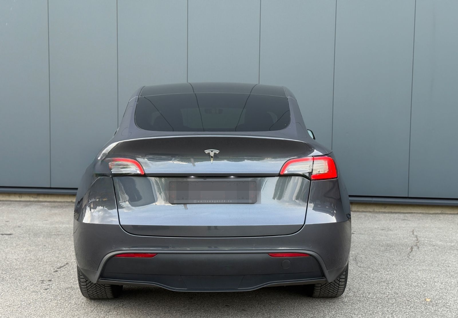 Tesla Model Y Long Range Dual AWD foto 9
