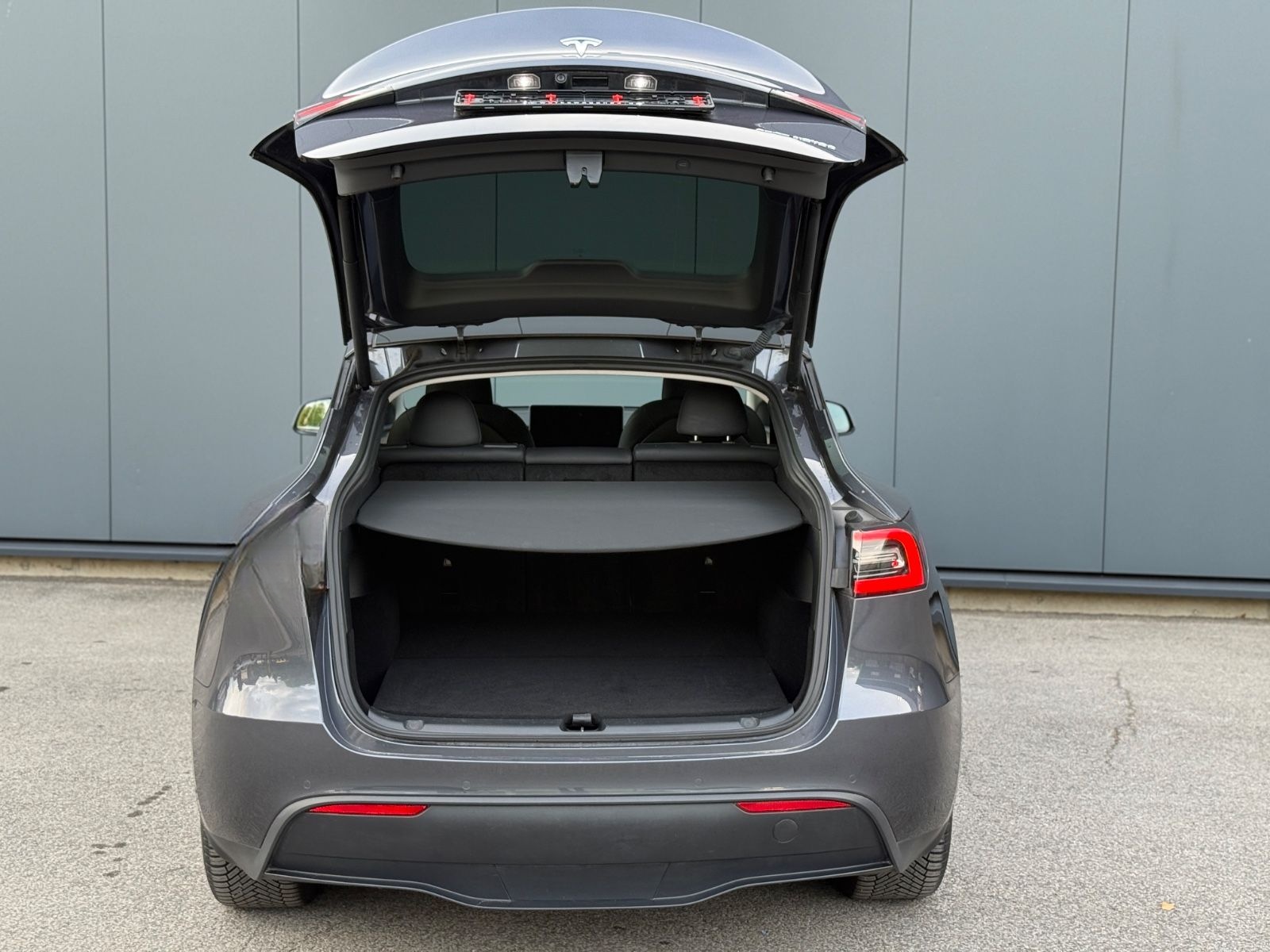 Tesla Model Y Long Range Dual AWD foto 10