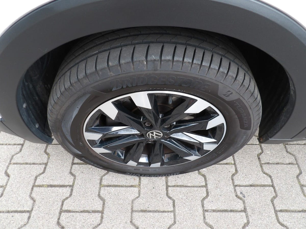 Volkswagen T-Cross Life DSG 150PS Rückfahrkamera DAB+ foto 17