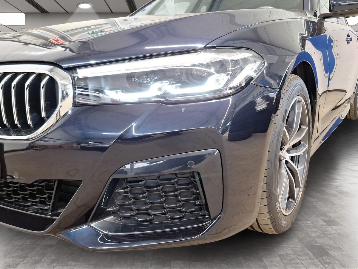 BMW 530i xDrive Touring M Sport AHK LiveCockpitProf foto 8