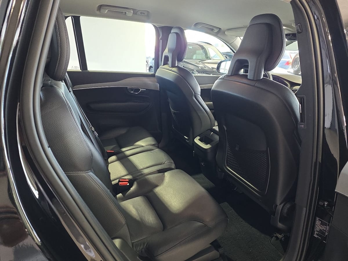 Volvo XC90 B5 (D) Momentum Pro AWD ACC BLIS Kamera LED foto 13