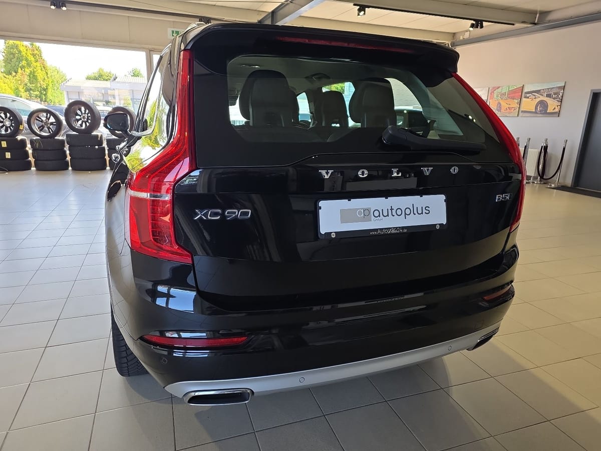 Volvo XC90 B5 (D) Momentum Pro AWD ACC BLIS Kamera LED foto 9
