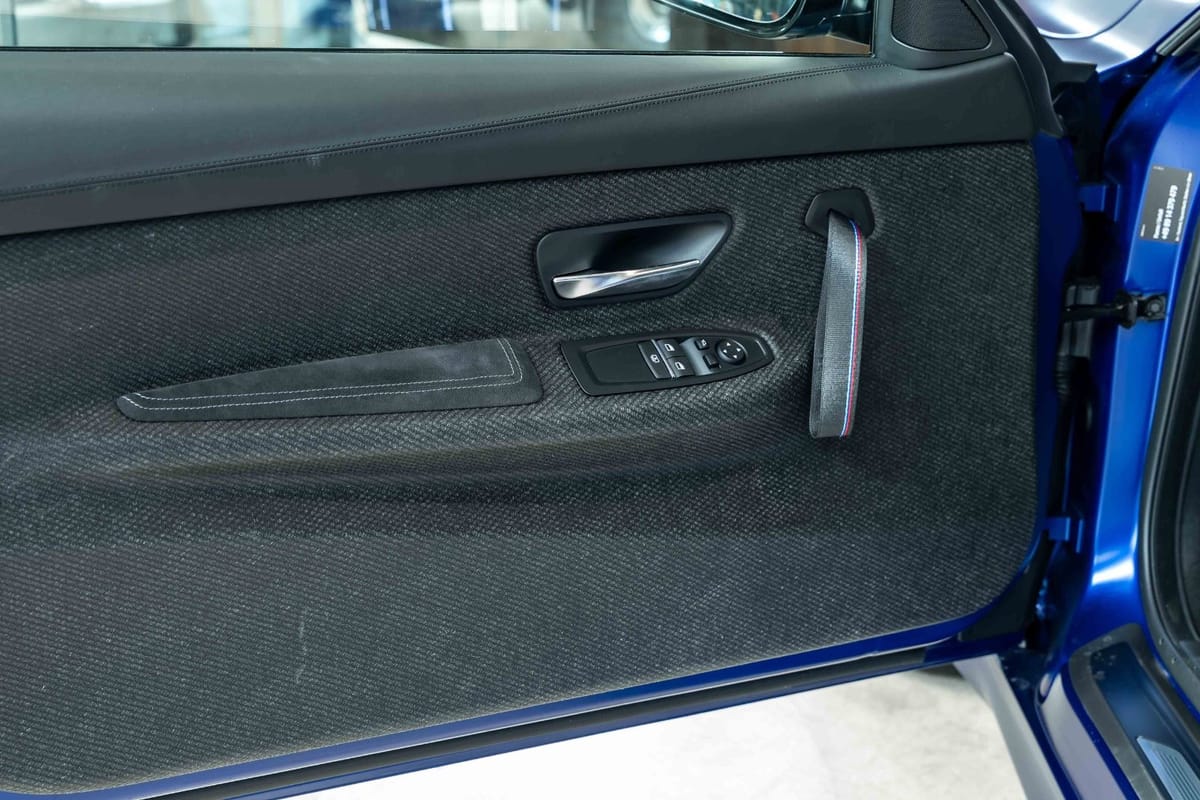 BMW M4 CS Carbon HuD LED 1. Hand BRD foto 17