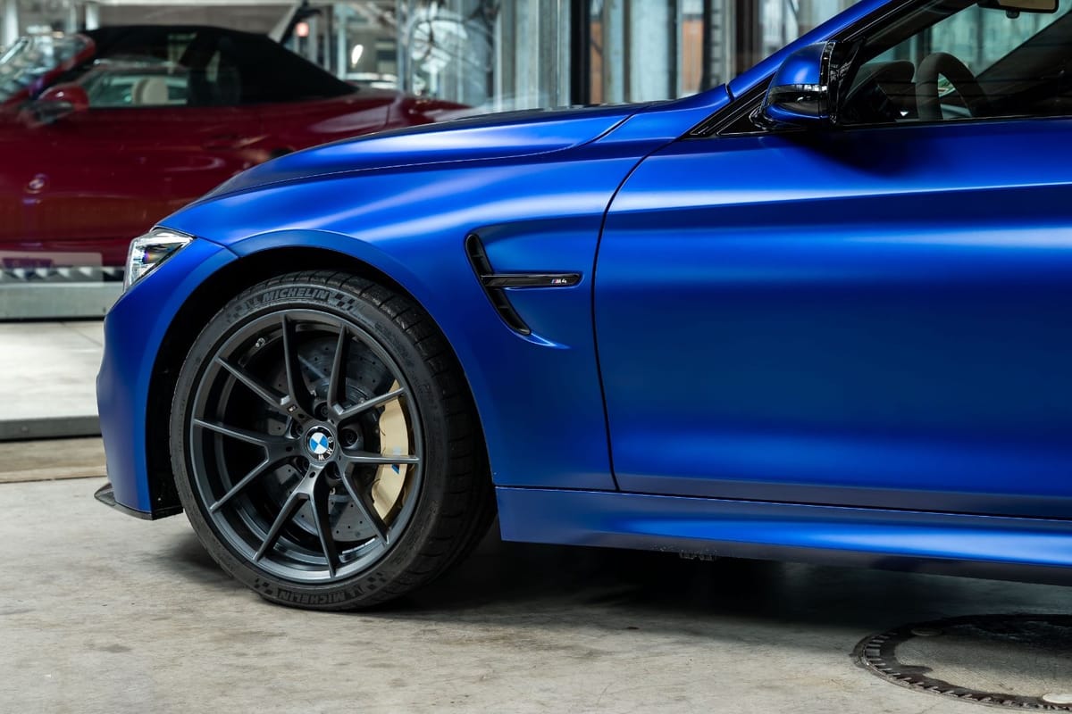 BMW M4 CS Carbon HuD LED 1. Hand BRD foto 6
