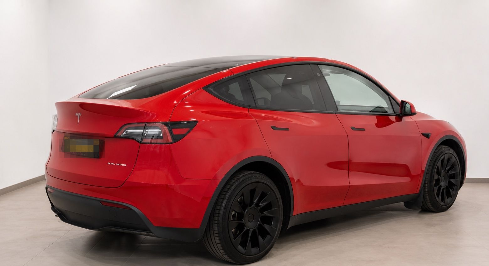 Tesla Model Y Long Range Dual AWD foto 5