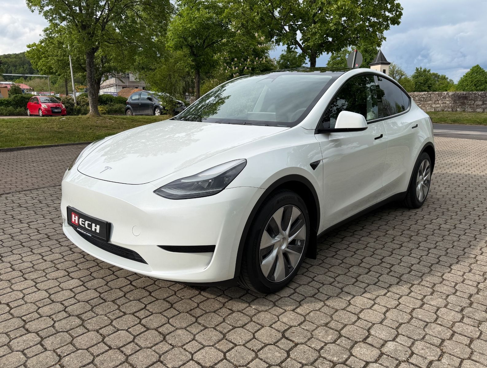 Tesla Model Y Standard Range RWD 96% SOH