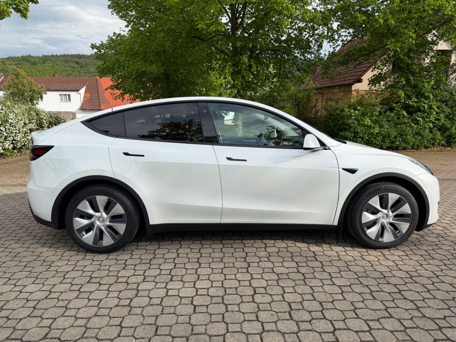 Tesla Model Y Standard Range RWD 96% SOH foto 4