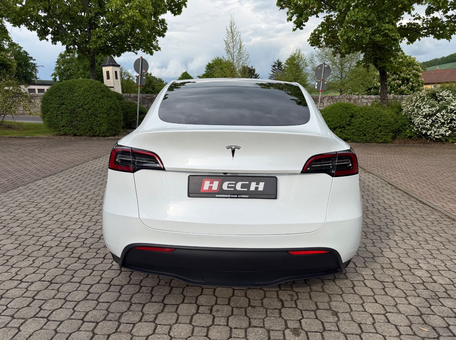 Tesla Model Y Standard Range RWD 96% SOH foto 7