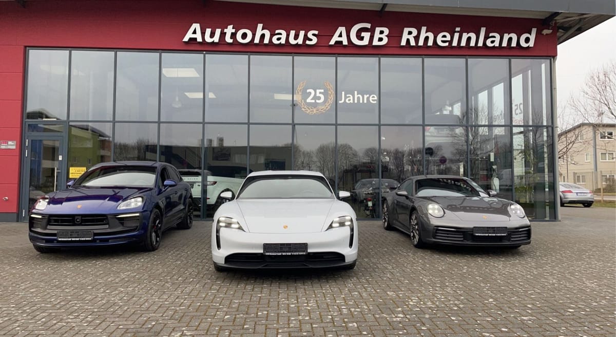 Aston Martin V8 VANTAGE ROADSTER F1-EDITION CARBON NAVI 1HAND foto 25