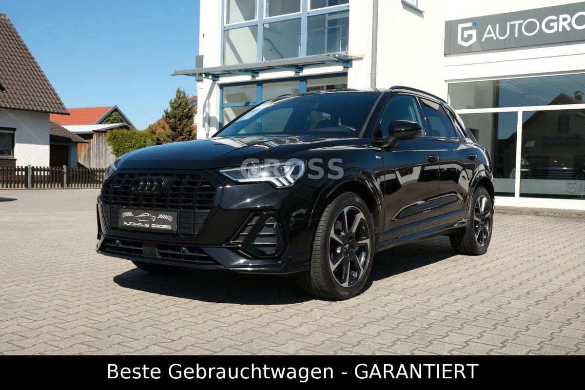 Audi Q3 40 TDI quattro S tronic 3xS-Line MATRIX VC foto 3