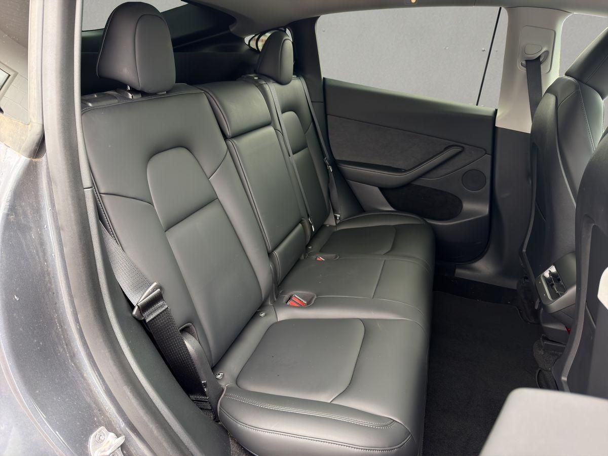 Tesla Model Y LongRange Dual AWD 75kWh EAP AHK Pano foto 22