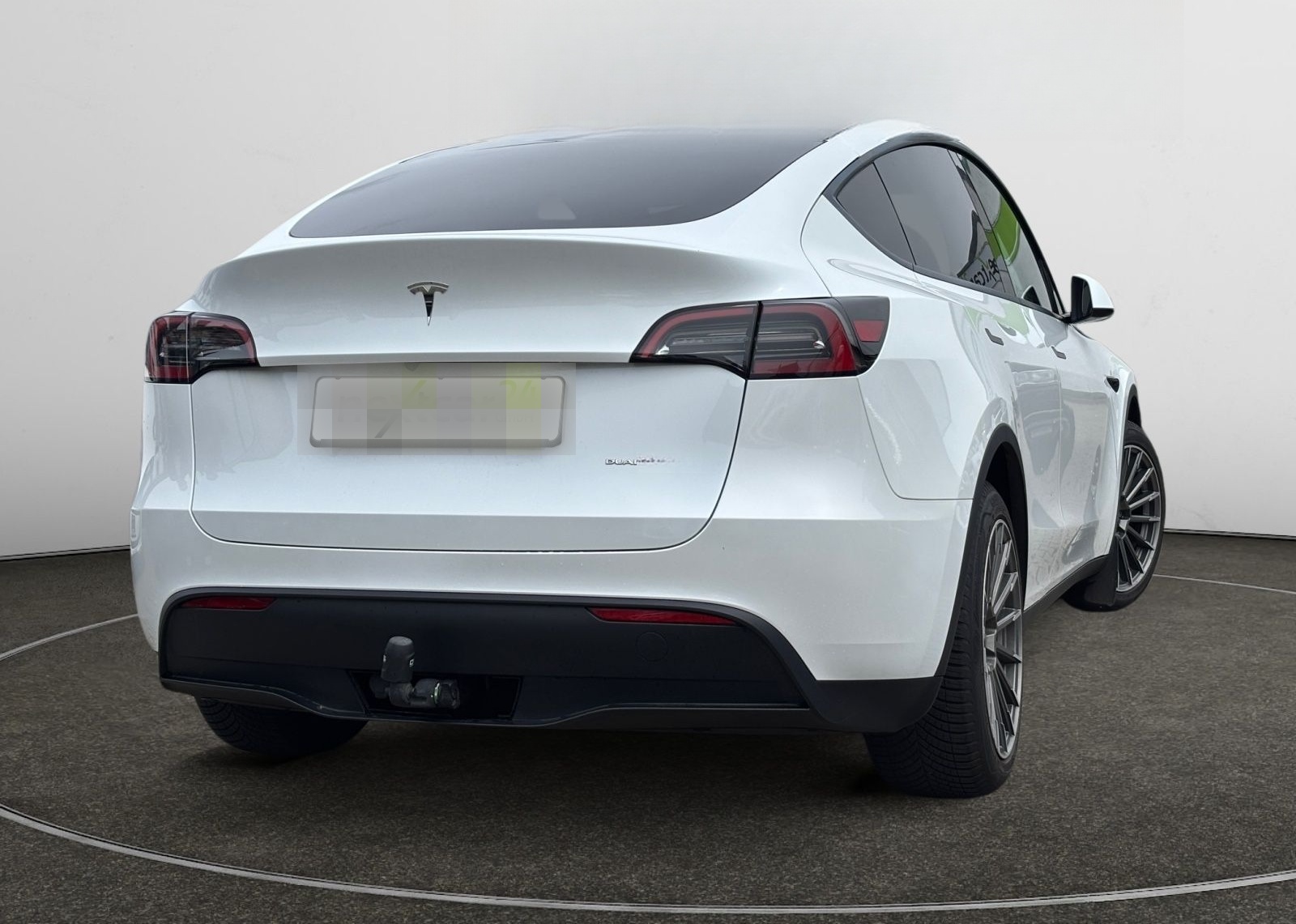 Tesla Model Y Long Range Dual AWD foto 5