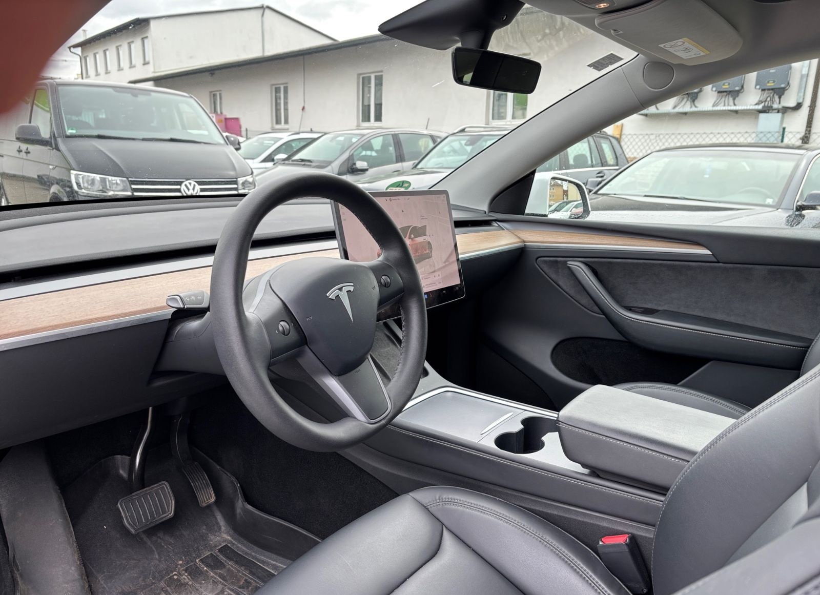 Tesla Model Y Long Range Dual AWD foto 9