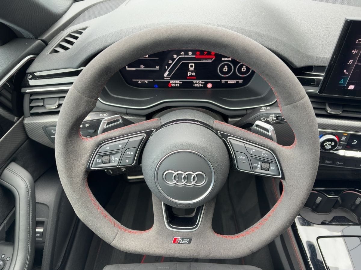 Audi RS 4 Avant competition plus quattro + RS-Schalen foto 10