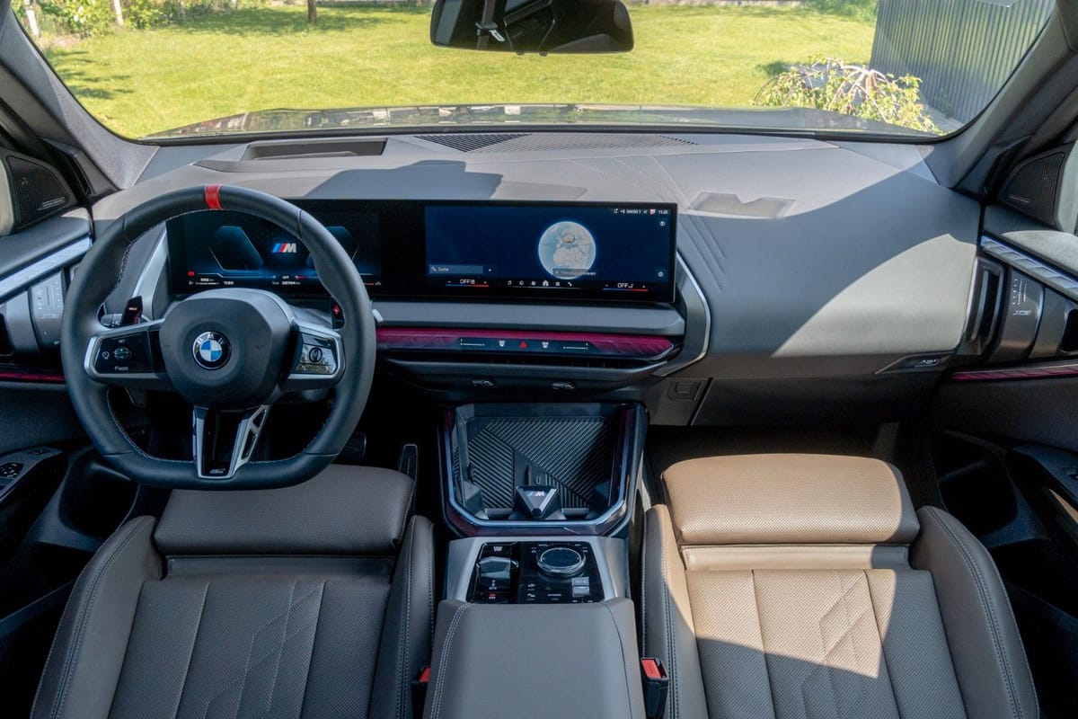 BMW X3 M50 M  INIVIDUAL DR.ASS.PLUS.LHZ.H/K.PANO foto 12