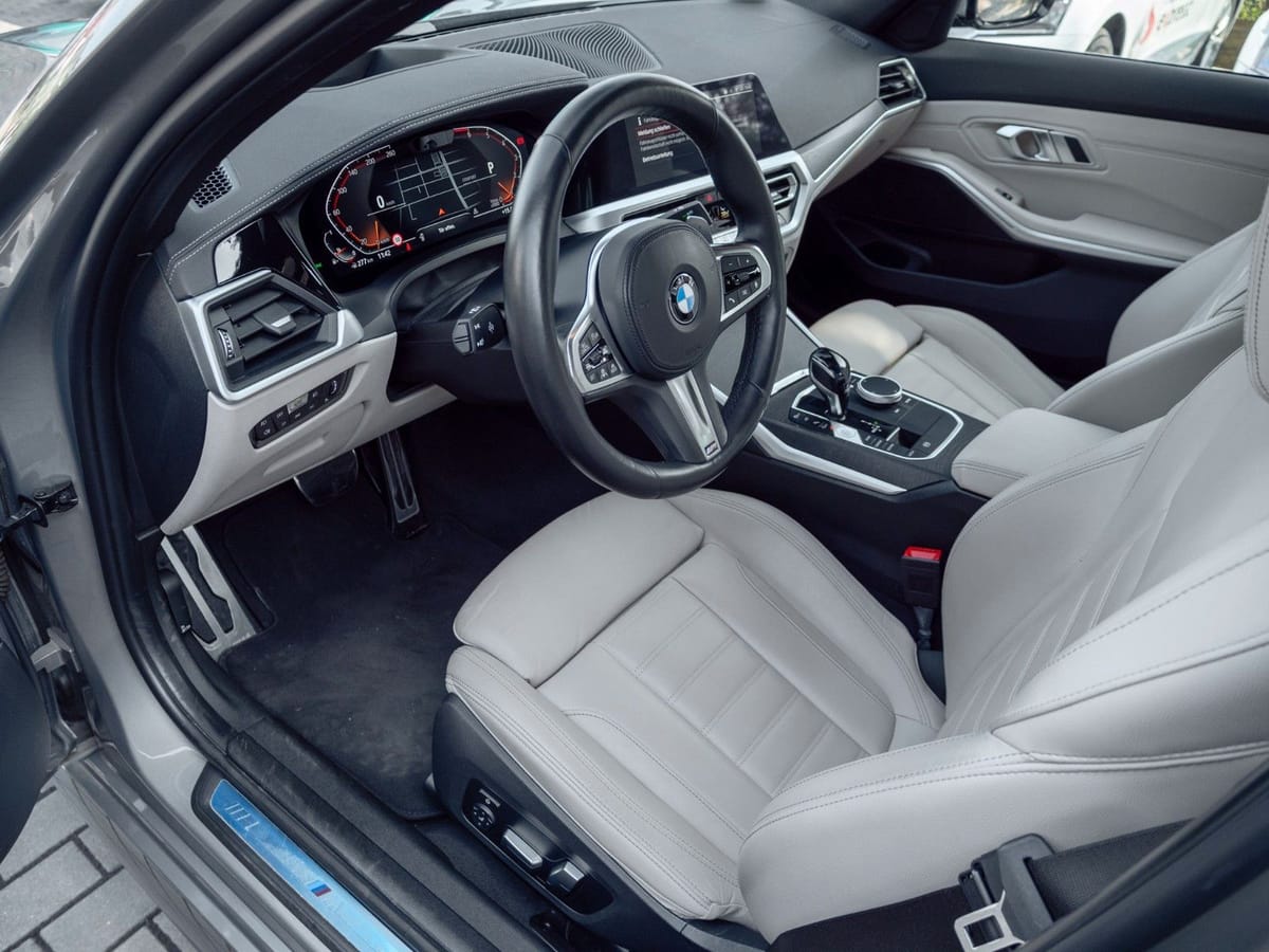 BMW 330i xDrive M MODELL.DR.ASS.PRO.HUD.LASER.360° foto 11