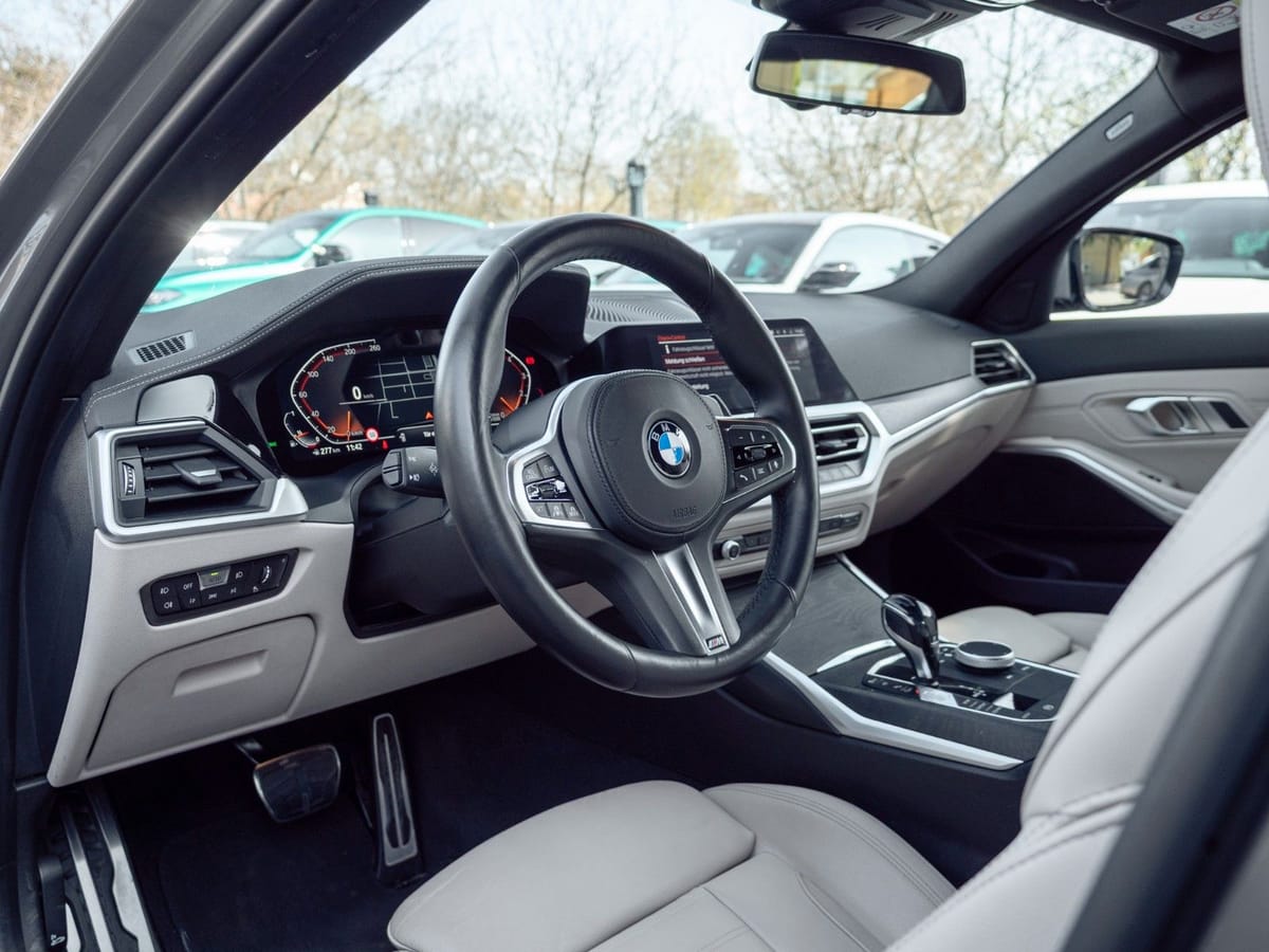 BMW 330i xDrive M MODELL.DR.ASS.PRO.HUD.LASER.360° foto 12
