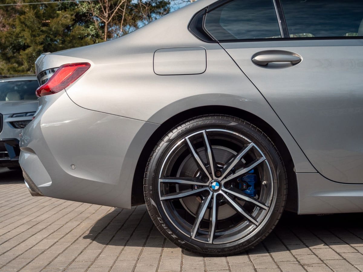 BMW 330i xDrive M MODELL.DR.ASS.PRO.HUD.LASER.360° foto 10
