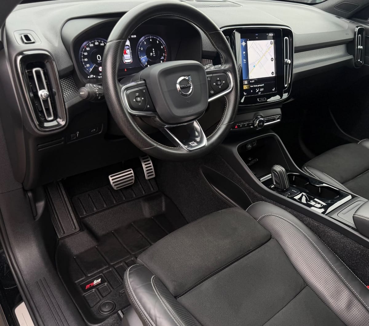 Volvo XC40 R Design AWD Harman Kardon Kamera AHK 18 LM foto 21