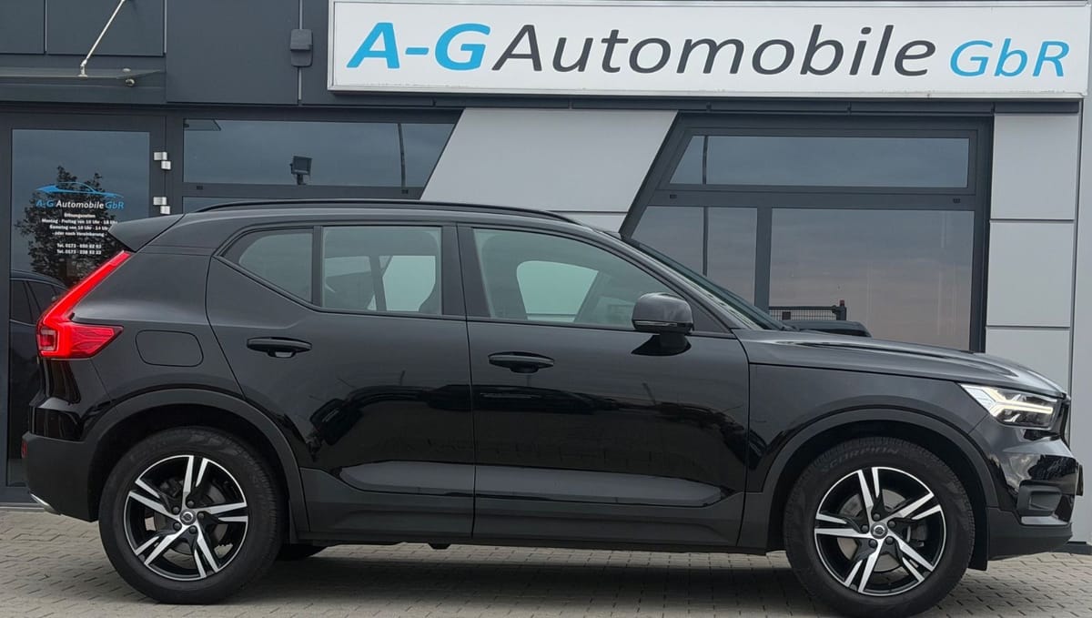Volvo XC40 R Design AWD Harman Kardon Kamera AHK 18 LM foto 5
