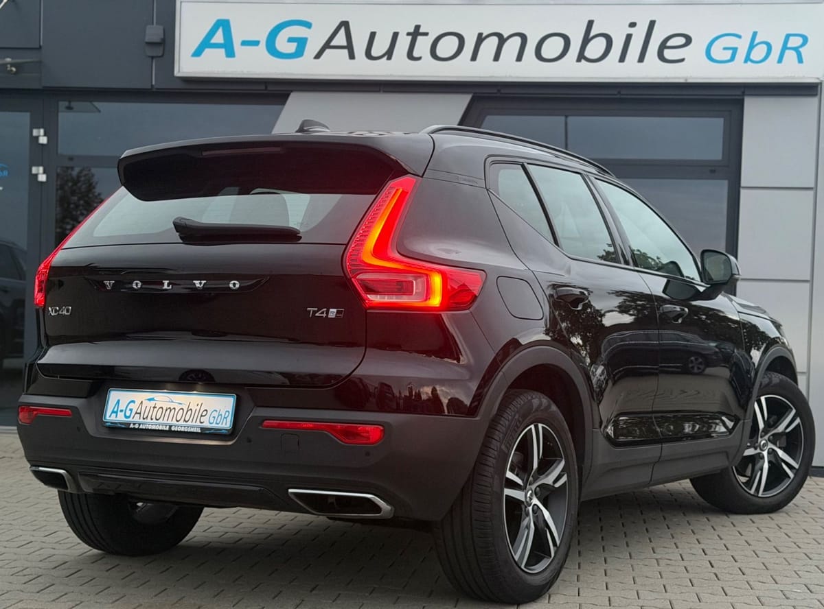 Volvo XC40 R Design AWD Harman Kardon Kamera AHK 18 LM foto 6