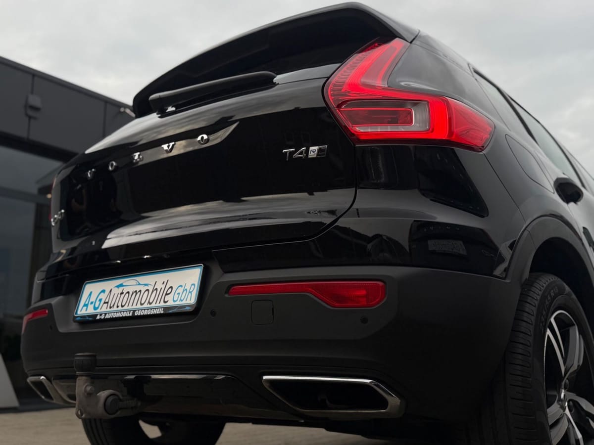 Volvo XC40 R Design AWD Harman Kardon Kamera AHK 18 LM foto 7