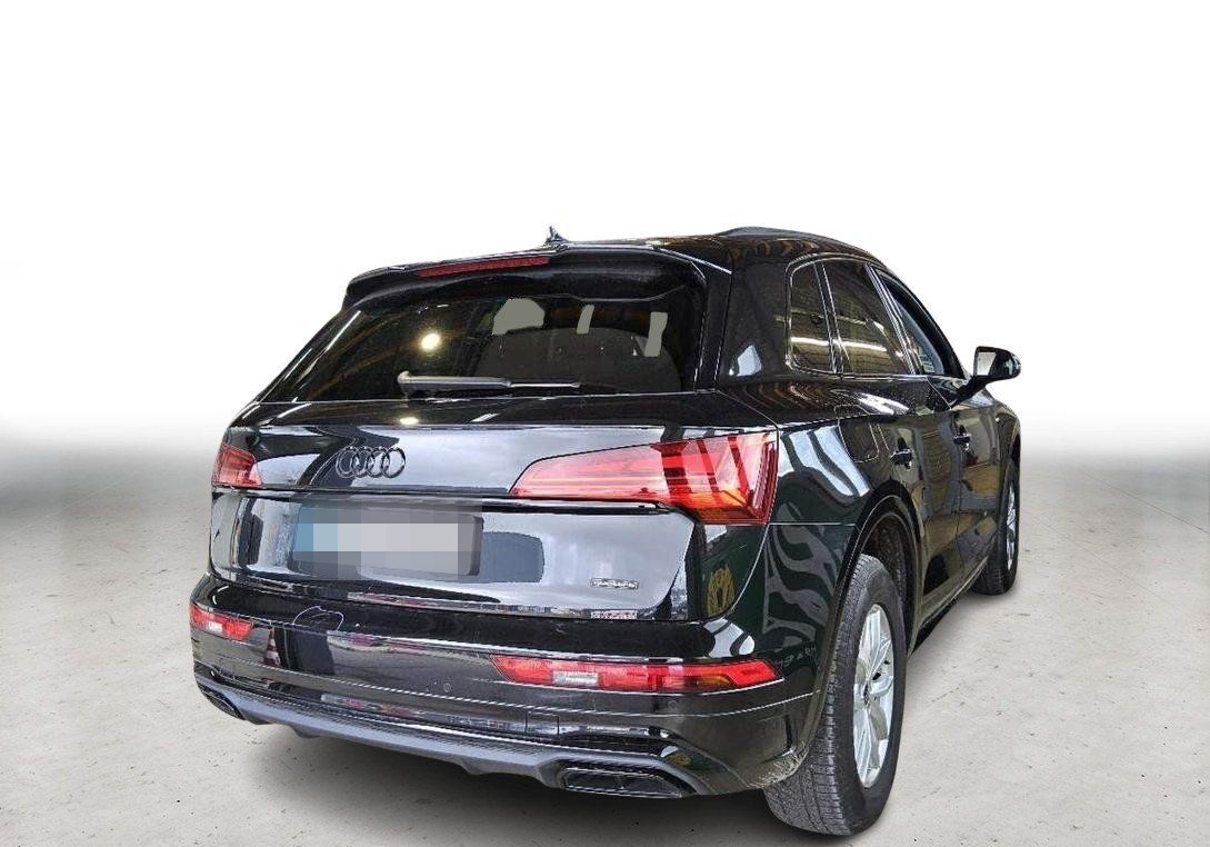 Audi Q5 55 TFSI e quattro S-Line APP+DAB+AHK+PANO+SHZ foto 3