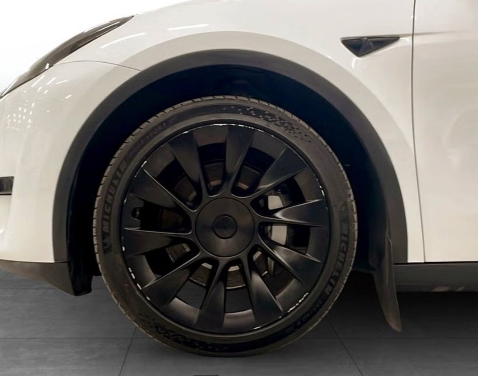 Tesla Model Y Basis ACC*Regensensor foto 2