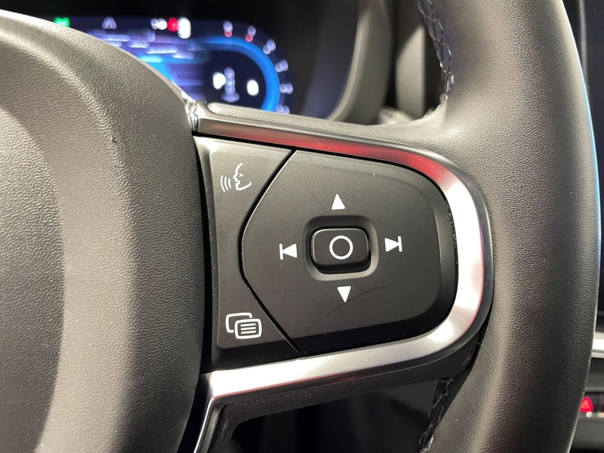 Volvo XC60 B4 Core Leder LED Navi Klima PDC foto 22