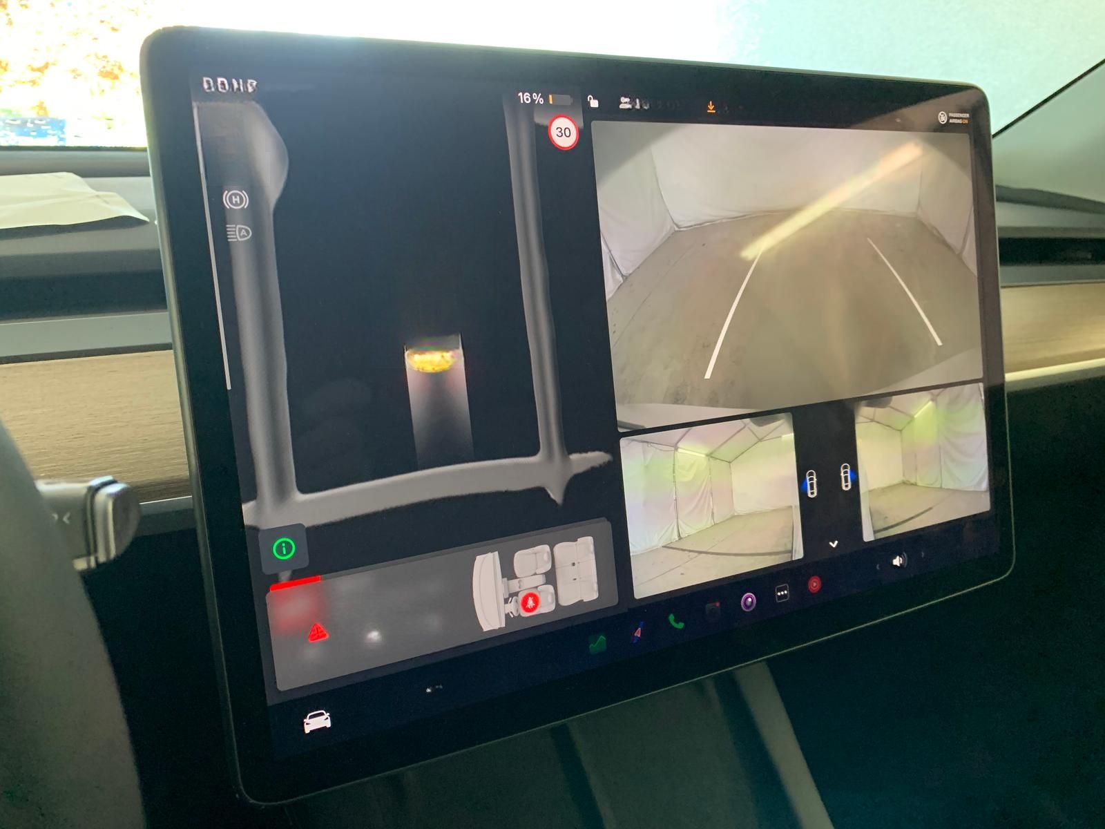 Tesla Model Y Long Range Dual AWD Autopilot 3 foto 12
