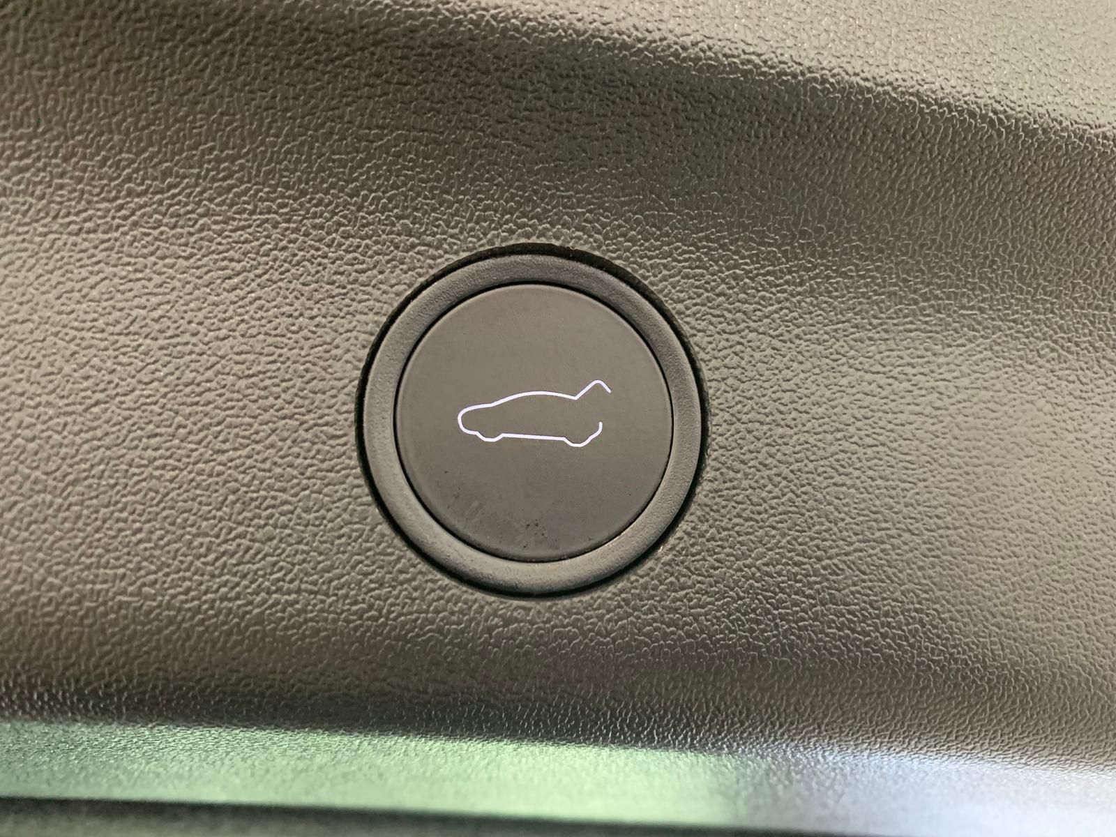 Tesla Model Y Long Range Dual AWD Autopilot 3 foto 7