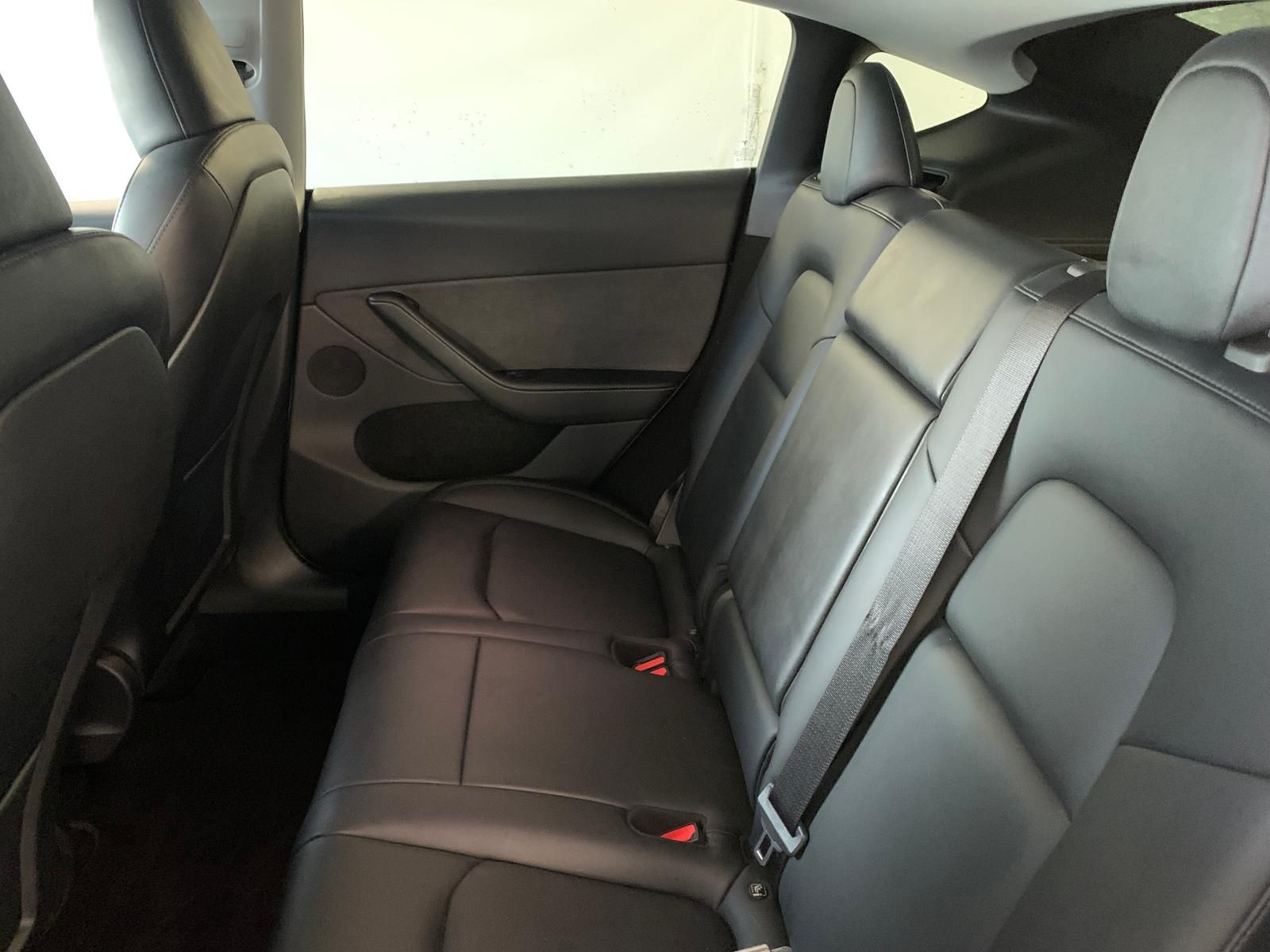 Tesla Model Y Long Range Dual AWD Autopilot 3 foto 9