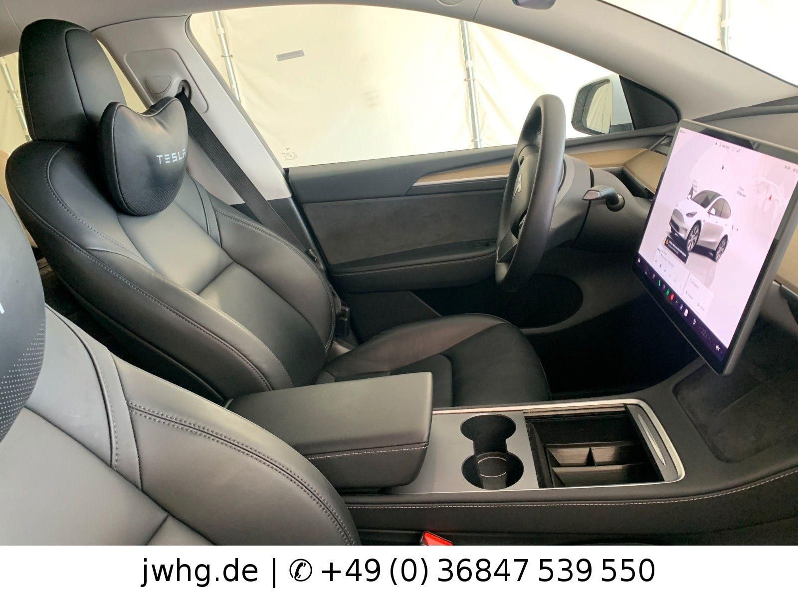 Tesla Model Y RWD|Autopilot3Pano|Wärmepumpe|4xSiHz foto 3