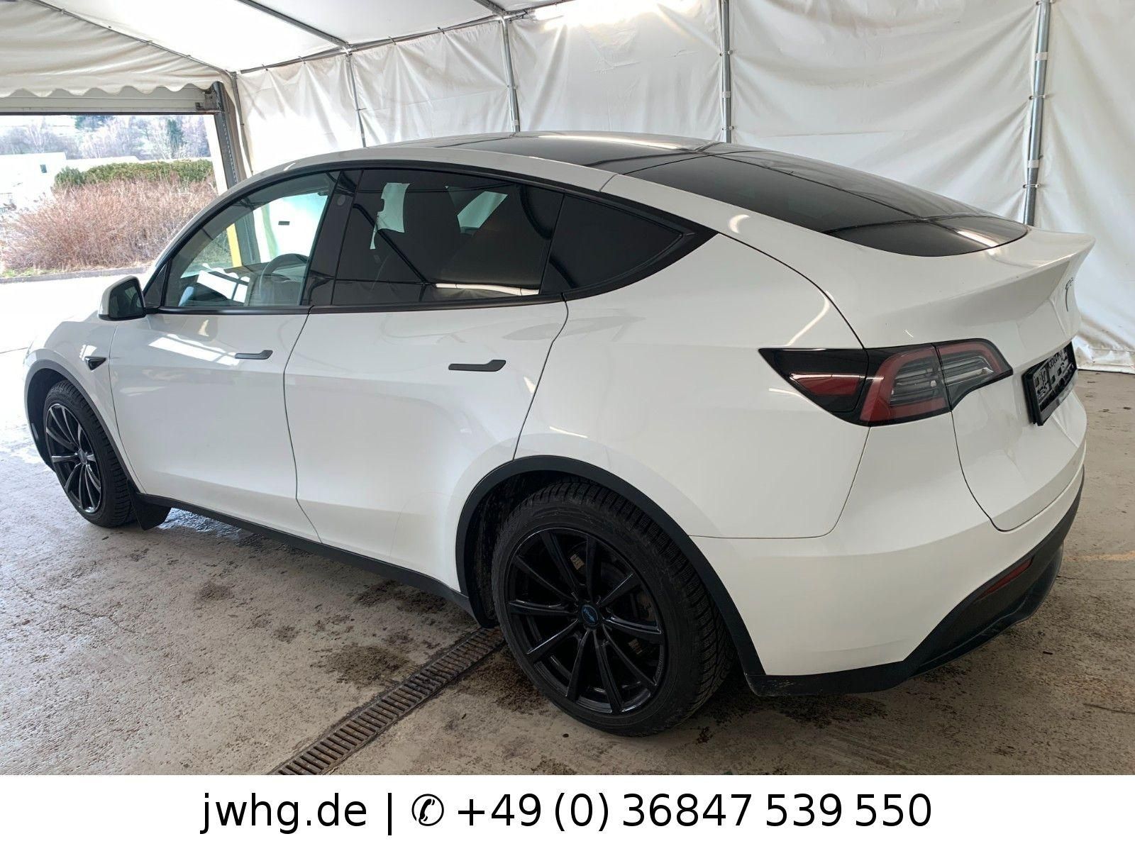 Tesla Model Y RWD|Autopilot3Pano|Wärmepumpe|4xSiHz foto 8