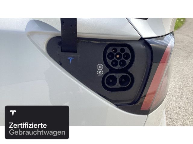 Tesla Model Y Rear-Wheel Drive foto 19