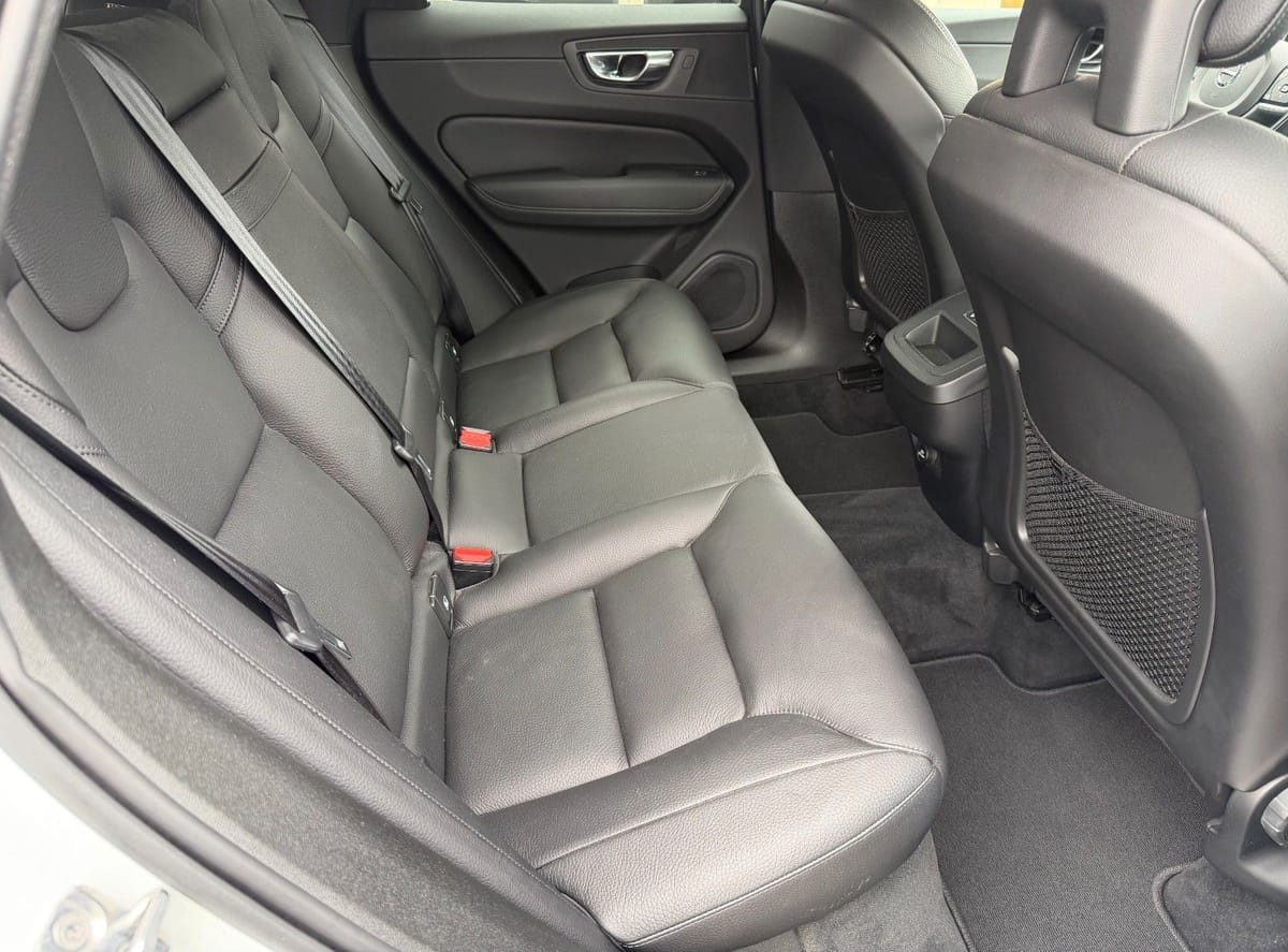 Volvo XC 60 AWD LEDER NAVI KAMERA AUS ERSTER HAND foto 19